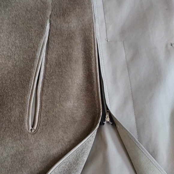 London Fog Trench Coat - Picture 9 of 11